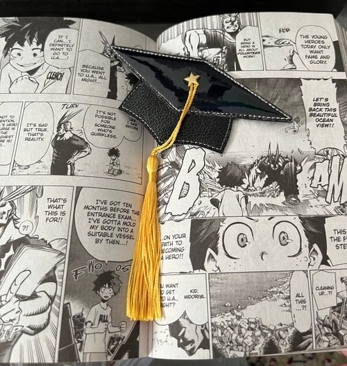 Grad Cap Bookmark Embroidery File