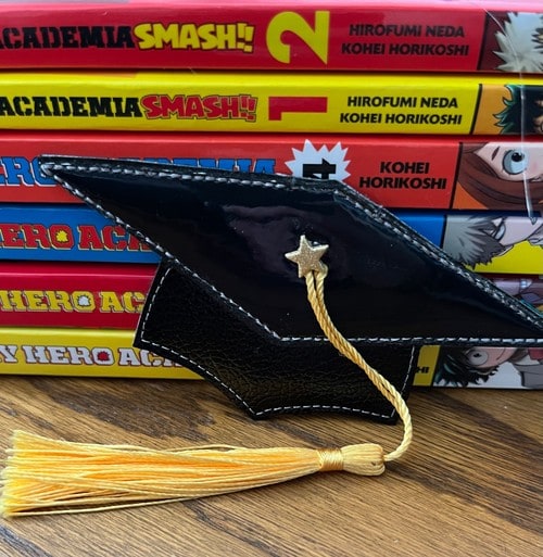 Grad Cap Bookmark Embroidery File